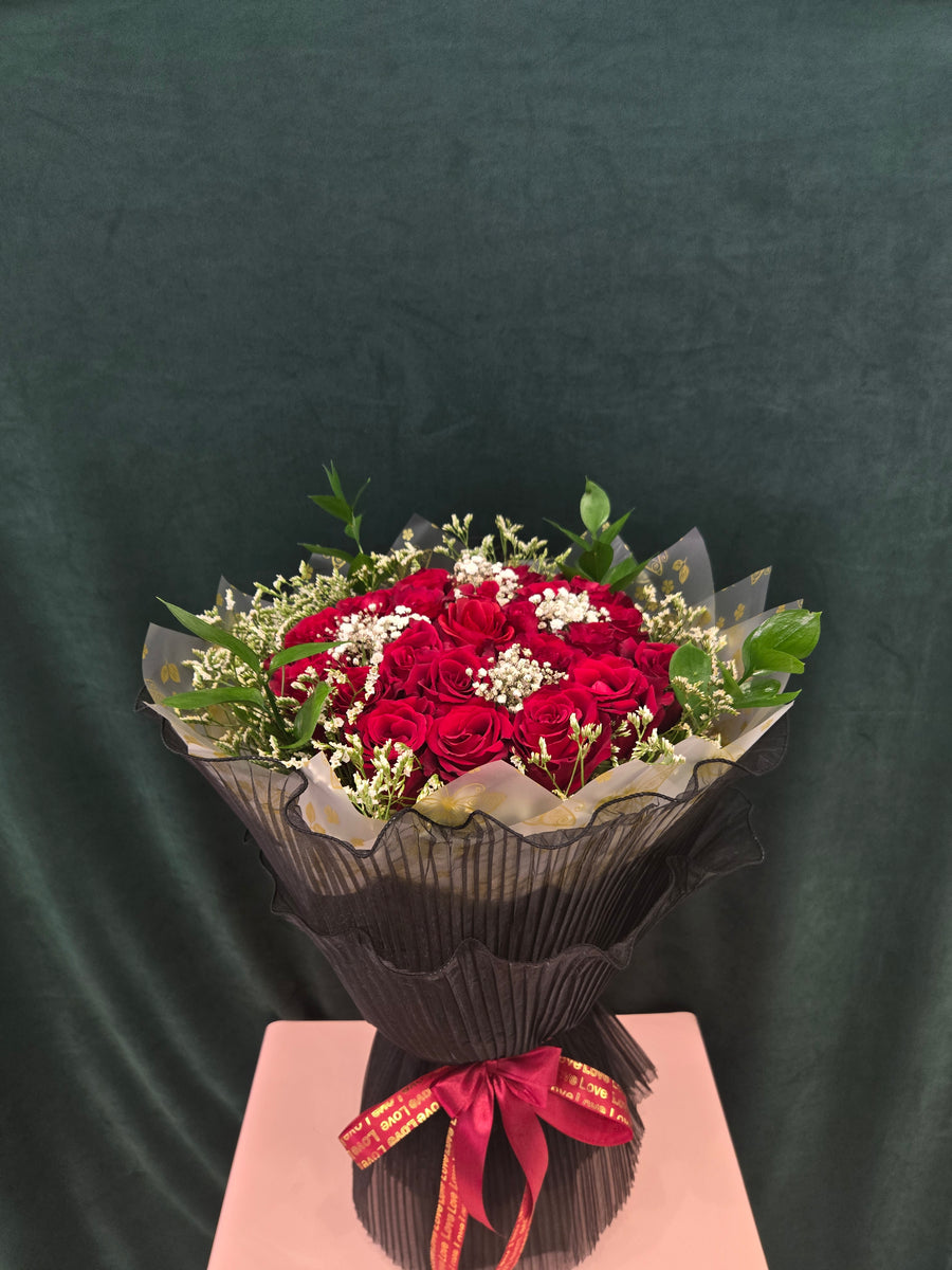 Red rose bouquet